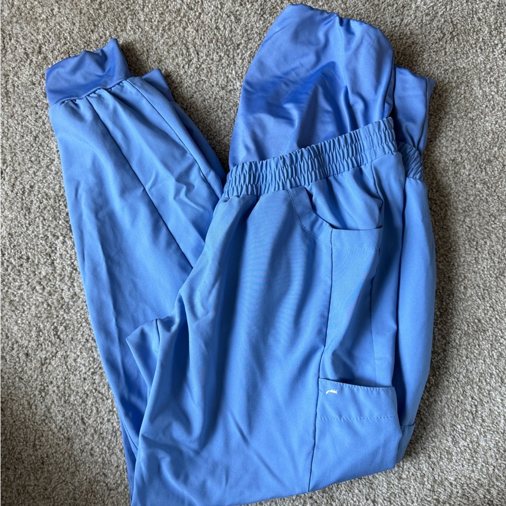 Maternity scrub bottoms